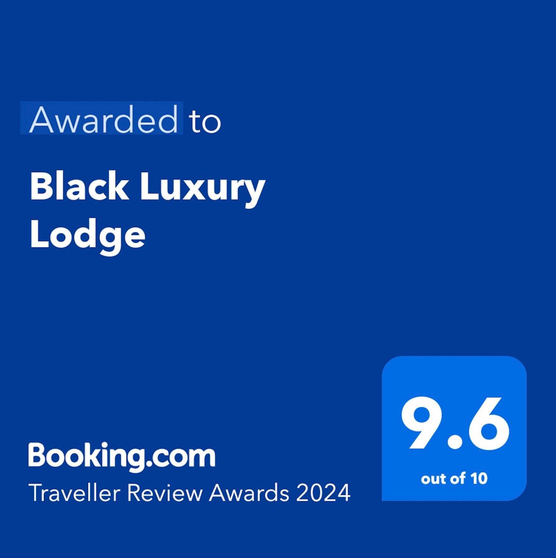Black Luxury Lodge 布伦海姆 外观 照片